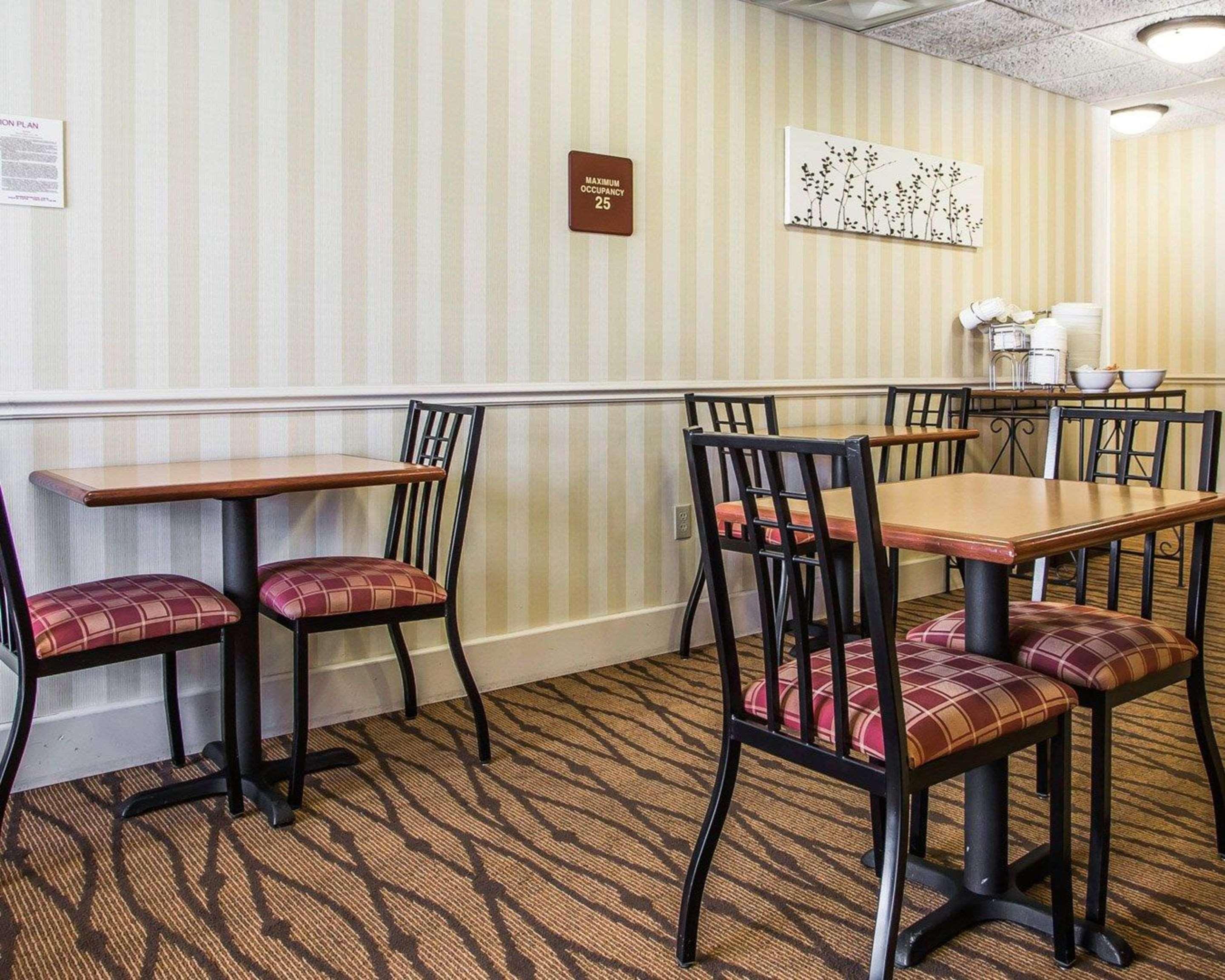 Sleep Inn & Suites Висконсин Рапидс Экстерьер фото