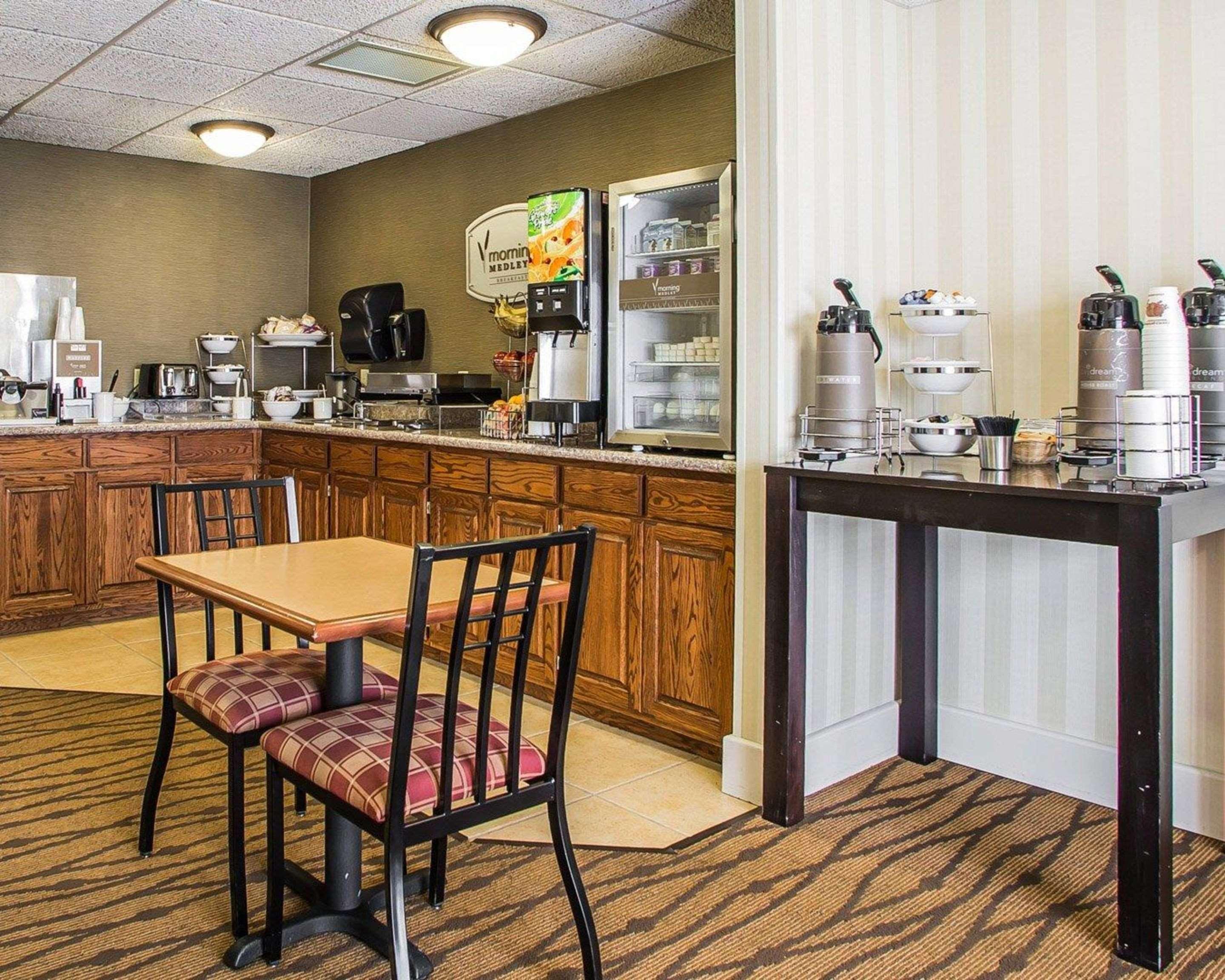 Sleep Inn & Suites Висконсин Рапидс Экстерьер фото